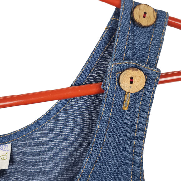 Dress - Picture 8 of 10